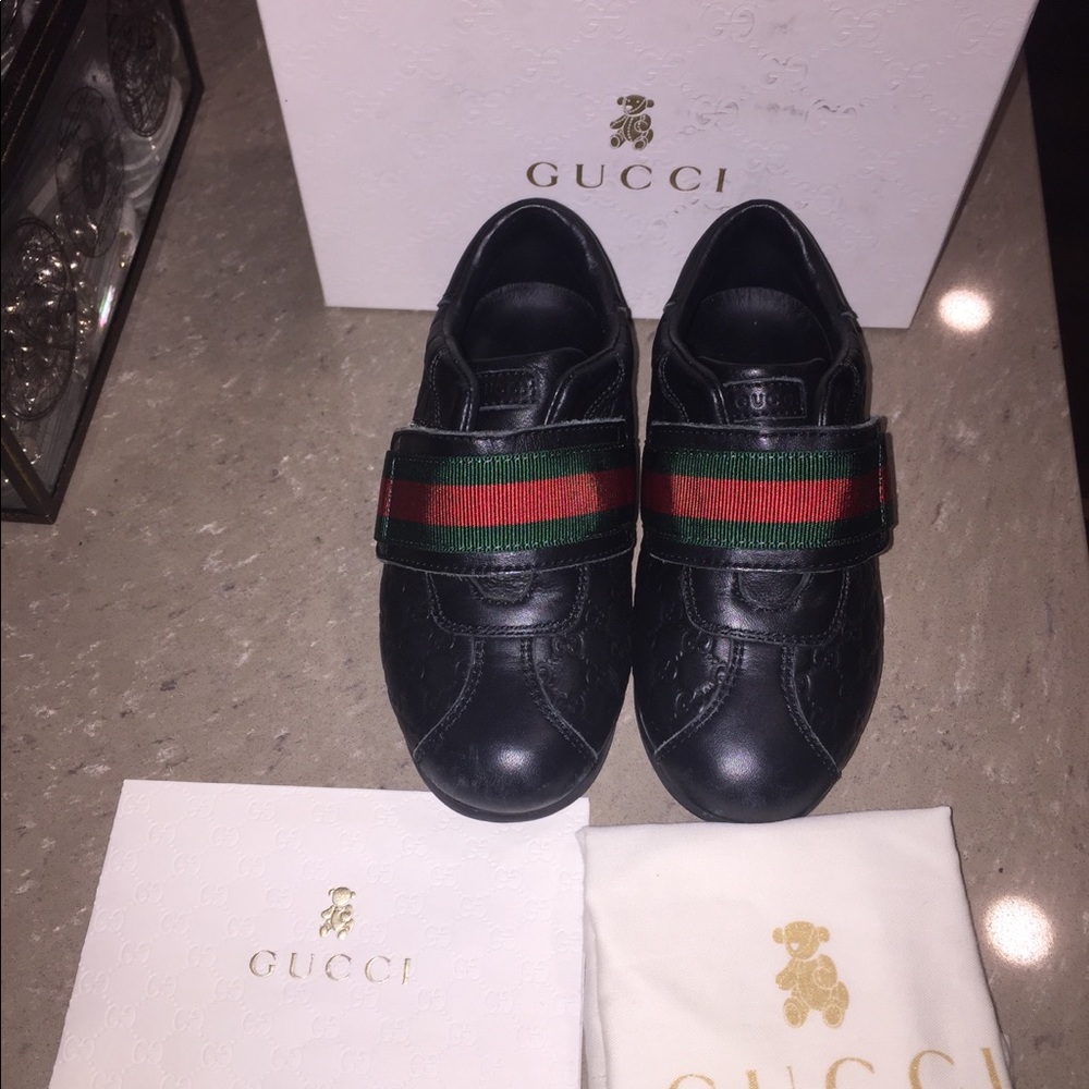 Gucci shoes Size 26
